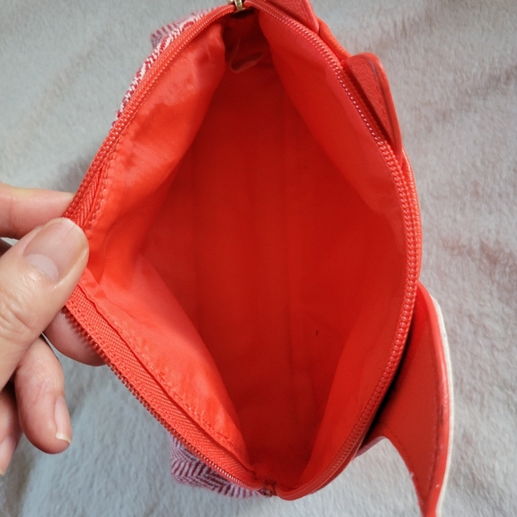 ✨️HP✨️Bath & Body | Cute Orange Fox Faux Leather Cosmetic Bag (OS) - Picture 6 of 10